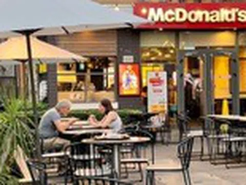 Cửa hàng McDonald's Bến Thành bất ngờ thông báo đóng cửa sau 10 năm