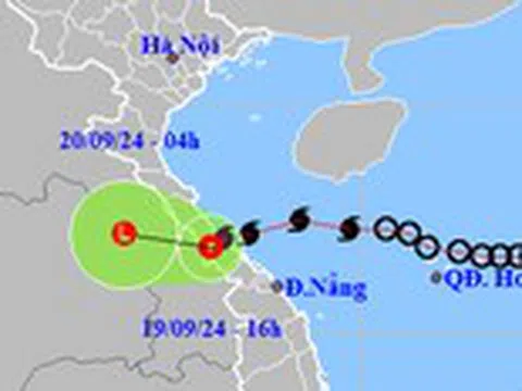 Hoàn lưu bão số 4 còn gây mưa lớn ở miền Trung từ 100-200mm, có nơi trên 300mm