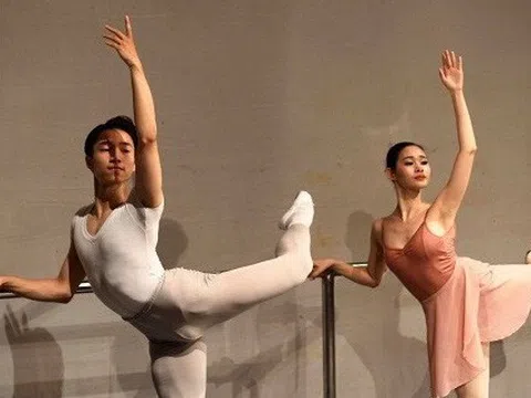 6 diễn viên ballet về nhà hát, sau một năm nghỉ cả 6