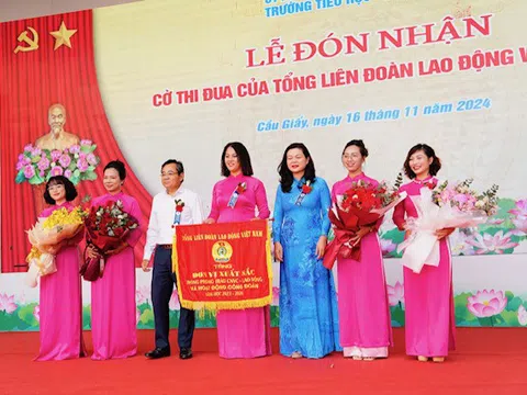 Kỉ niệm 50 năm Trường Tiểu học Dịch Vọng B: Ngôi trường hạnh phúc