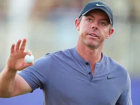 Rory McIlroy bất ngờ được đề cử giải thưởng 'golfer xuất sắc nhất năm'