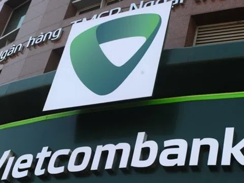 12 lãnh đạo chi nhánh Vietcombank sang Ngân hàng Xây dựng