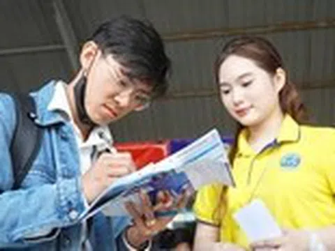 Các ngành học có bị AI 'soán ngôi'?