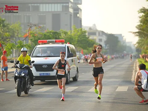 Tiền Phong Marathon 2025: Khi cuộc đua marathon nữ không chỉ có Tuyết và Hoa