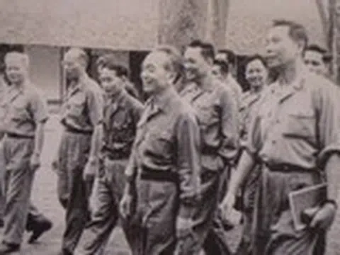 Thăm nơi từng là Tổng hành dinh, nghe Đại tướng Văn Tiến Dũng kể thời khắc hòa bình