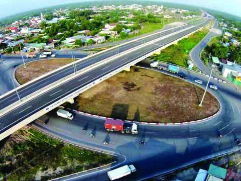Đánh thức tiềm lực quốc gia