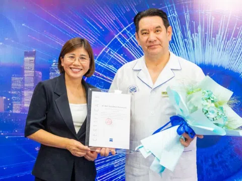 Hệ thống bệnh viện Mắt Quốc tế Việt - Nga tiên phong tiếp nhận chuyển giao công nghệ ZEISS SMILE PRO AI 4.0