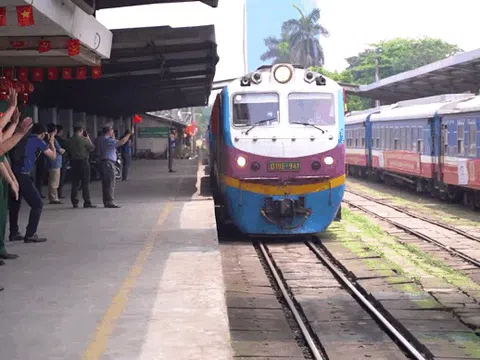 Đón lực lượng diễu binh, diễu hành tại ga Hà Nội