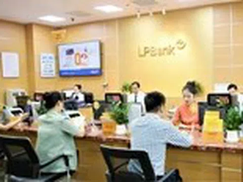 Lộ diện ngân hàng ‘cắt’ cả nghìn nhân sự