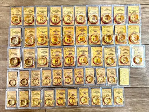 Giá vàng giảm mạnh