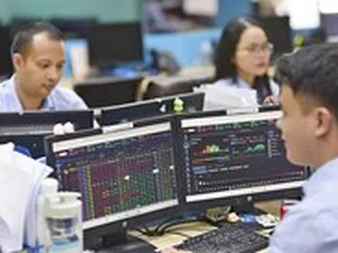 Vận hành hệ thống giao dịch chứng khoán mới: Nhà đầu tư chờ bước chuyển lớn