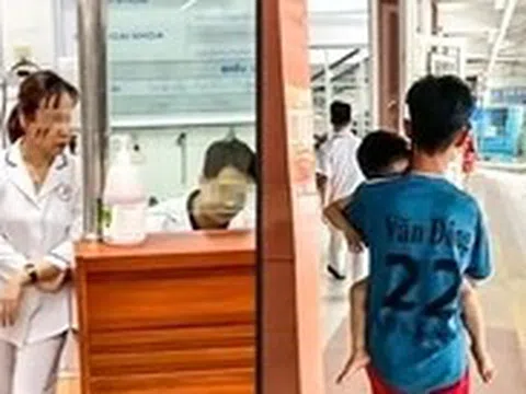 Bệnh viện Nam Định bác thông tin ‘nộp đủ tiền mới cấp cứu’ bệnh nhi
