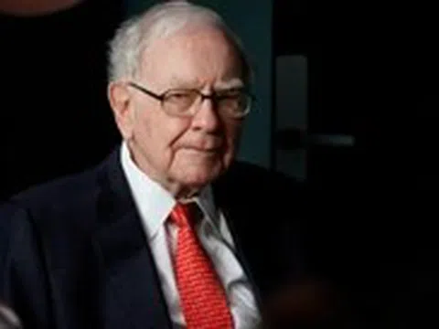 Ở tuổi 94, tỉ phú Warren Buffett thông báo kế hoạch nghỉ hưu