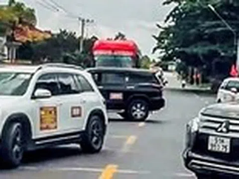 Đoàn xe doanh nhân TP.HCM chặn nhiều điểm quốc lộ 20 đoạn Lâm Đồng để qua đường