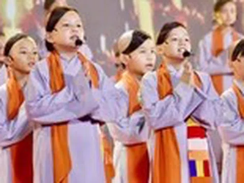 Đêm Vesak thiêng liêng: Khi nghệ thuật Phật giáo Ấn Độ, Hàn Quốc, Thái Lan tụ hội trên đất Việt
