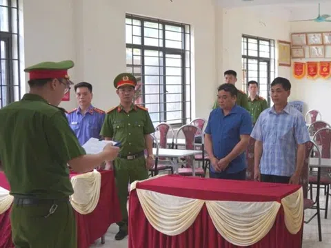 Khởi tố 2 lãnh đạo xã thiếu trách nhiệm gây hậu quả nghiêm trọng