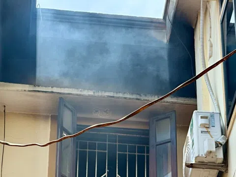 Phòng thực hành thí nghiệm trường chuyên bốc cháy, sơ tán nhiều học sinh