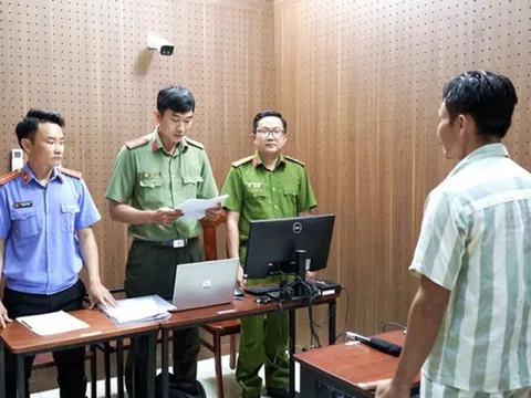 Hoãn phiên tòa xét xử vụ lừa đảo tiền từ thiện xảy ra tại Tịnh Thất Bồng Lai