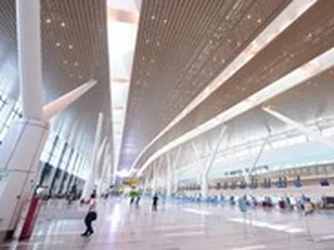 Nhà ga T3 Tân Sơn Nhất bị dột sau mưa lớn: Nhà thầu nào bị gọi tên?