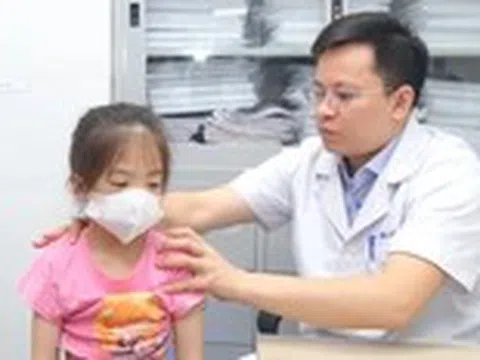 Nhiều trẻ gù vẹo cột sống phát hiện muộn