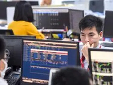 Tin tức sáng 10-5: Khối ngoại bán ròng hơn 13.228 tỉ đồng chứng khoán