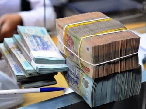 Ngân hàng tức tốc ‘bơm’ vốn