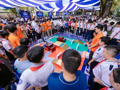 THPT FPT Đà Nẵng lan toả trải nghiệm stem cùng học sinh Quảng Ngãi