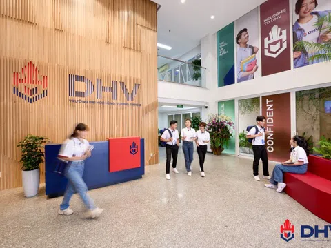 Trường ĐH Hùng Vương TPHCM: Bứt phá tương lai cùng Học bổng 'Hào khí Hùng Vương'