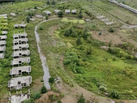 Sau nhiều năm chậm tiến độ, khu đô thị sinh thái biển 500 tỷ đồng ở Cửa Tùng tiếp tục gia hạn