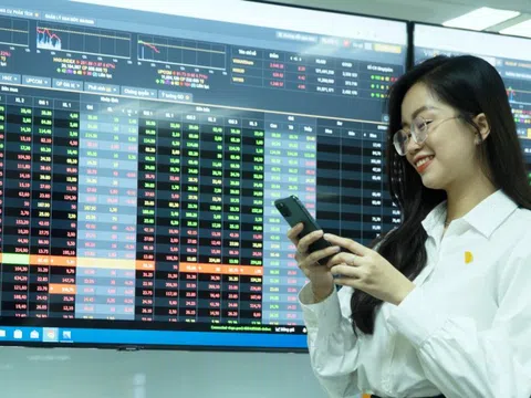 Dòng tiền đổ mạnh vào nhóm cổ phiếu nào?