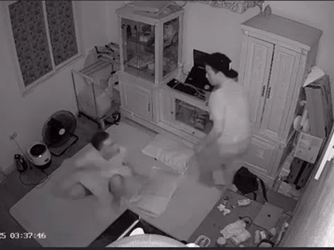 Clip trộm đột nhập căn hộ ở Hà Nội giữa đêm, manh động khi bị phát hiện