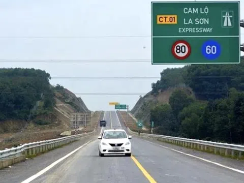 Sắp ‘lên đời’ cao tốc Cam Lộ - La Sơn