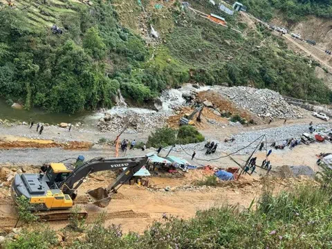 Sạt lở tại công trường thủy điện ở Lai Châu, ít nhất 5 người tử vong