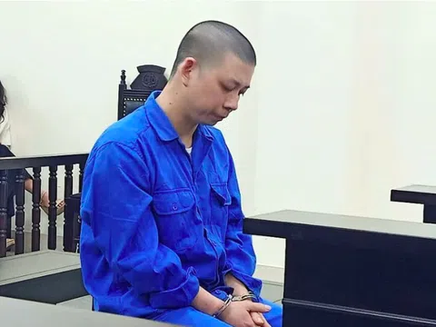 Nhân viên bưu điện chiếm đoạt tiền của người hưu trí bằng thủ đoạn tẩy xóa sổ tiết kiệm