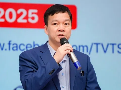 Học sinh đặt câu hỏi 'nóng' về thi Tốt nghiệp THPT cho đại diện Bộ GD&ĐT