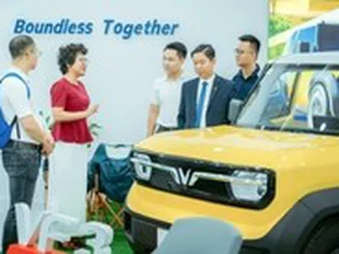 GSM đưa mô hình xe điện Việt Nam sang Lào