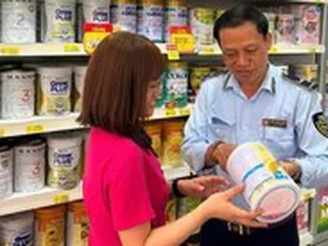 Chống buôn lậu, hàng giả 18-5: TP.HCM chuyển công an hồ sơ nhiều cơ sở kinh doanh thuốc giả