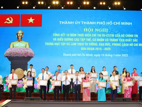 TPHCM tuyên dương, khen thưởng 341 điển hình trong học tập và làm theo lời Bác
