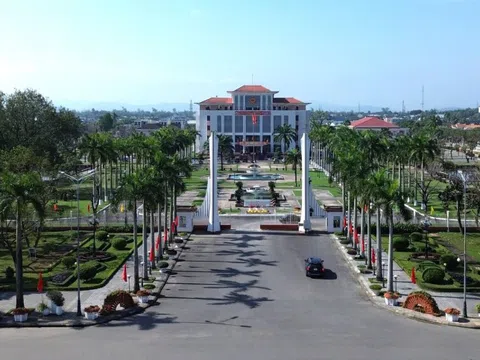 Quảng Nam: Một phó trưởng phòng nghỉ hưu trước tuổi nhận 3,2 tỷ đồng hỗ trợ