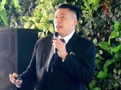Trường đại học cần giúp người học từ 'biết AI' sang 'sẵn sàng với AI'