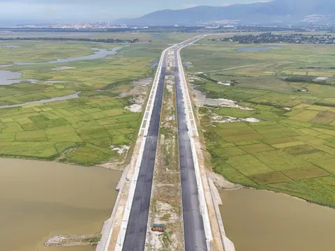 'Nhảy cóc' dự án đường nghìn tỷ ở Hà Tĩnh