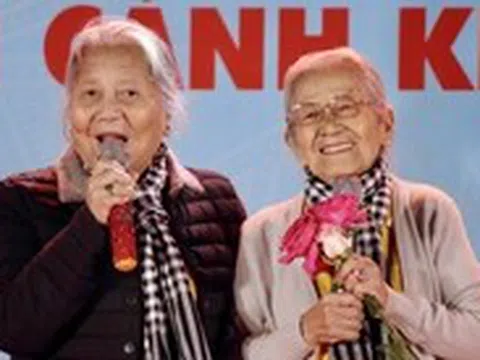 Văn nghệ sĩ TP.HCM hành trình Theo dấu chân cuộc Tổng tiến công và nổi dậy mùa xuân năm 1975