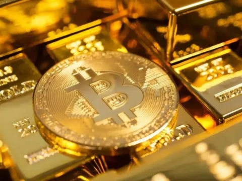 Giá vàng thế giới tăng vọt, bitcoin chạm mốc cao nhất mọi thời đại