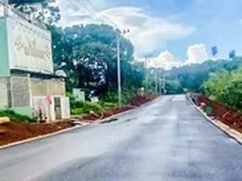 Hai thanh niên bị đâm trước quán karaoke, 1 người chết