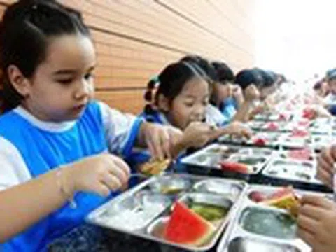 Phụ huynh thắc mắc việc đăng ký vào trường tiên tiến hội nhập ở Gò Vấp