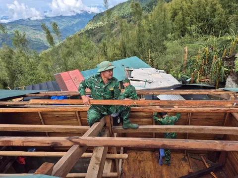 Dù gian khó đến đâu, quyết không để người dân sống trong nhà dột nát