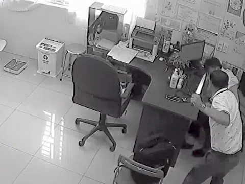 Tạm giữ bác sĩ đâm đồng nghiệp tại phòng khám ở Đồng Nai