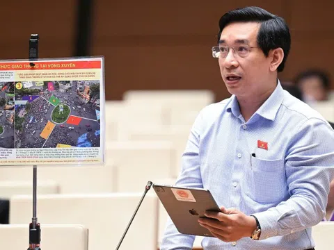 Ùn tắc tại Hà Nội, TPHCM ngốn hàng tỷ USD, đại biểu hiến kế ‘vòng xoay giao thông'