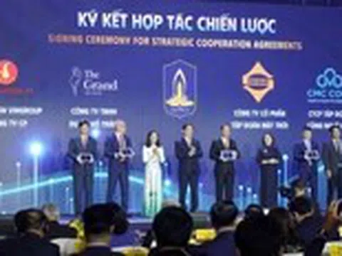 Bà Rịa - Vũng Tàu trao giấy chứng nhận, tăng vốn đầu tư, mở rộng dự án cho 53 doanh nghiệp