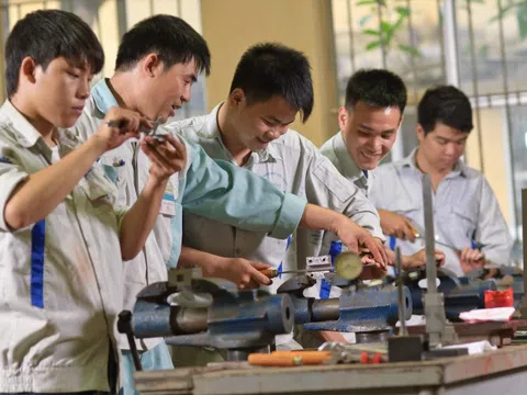 Đề xuất bổ sung loại hình trường THPT nghề